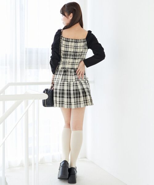 MAJESTIC LEGON / マジェスティックレゴン ミニ丈・ひざ丈ワンピース | ドッキングプリーツミニワンピ | 詳細4