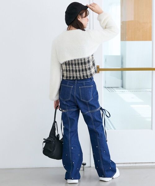 MAJESTIC LEGON / マジェスティックレゴン デニムパンツ | スリットビジューフレアデニムパンツ | 詳細18