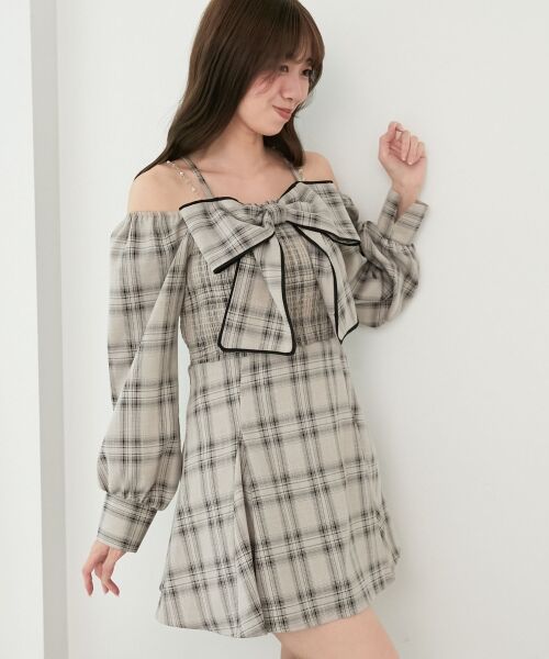 MAJESTIC LEGON / マジェスティックレゴン ミニ丈・ひざ丈ワンピース | チェーン付ビッグリボンミニワンピ | 詳細17