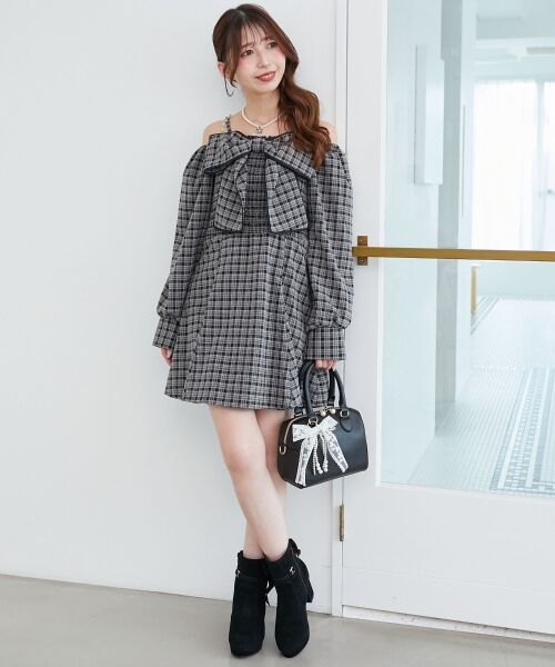 MAJESTIC LEGON / マジェスティックレゴン ミニ丈・ひざ丈ワンピース | チェーン付ビッグリボンミニワンピ | 詳細21