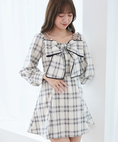 MAJESTIC LEGON / マジェスティックレゴン ミニ丈・ひざ丈ワンピース | チェーン付ビッグリボンミニワンピ | 詳細7