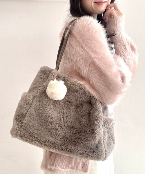 MAJESTIC LEGON / マジェスティックレゴン トートバッグ | ポンポン付きファータックトート | 詳細3