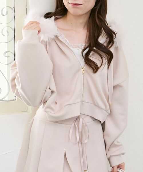 MAJESTIC LEGON / マジェスティックレゴン パーカー | 2wayフェイクファーラメパーカー（ピンクベージュ）