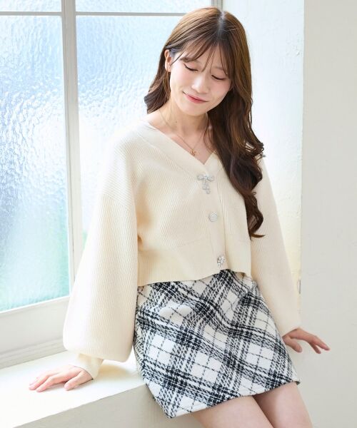 MAJESTIC LEGON / マジェスティックレゴン カーディガン・ボレロ | キラキラモチーフビジューボタンカーデ | 詳細5