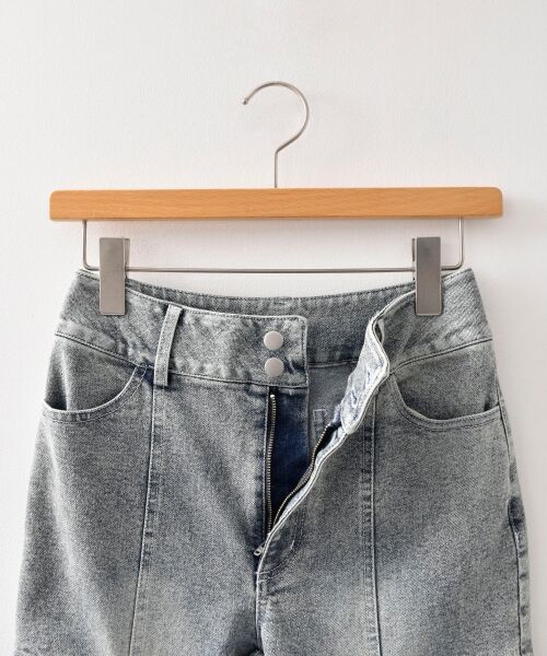 MAJESTIC LEGON / マジェスティックレゴン デニムパンツ | スリットビジューフレアデニムパンツ | 詳細26