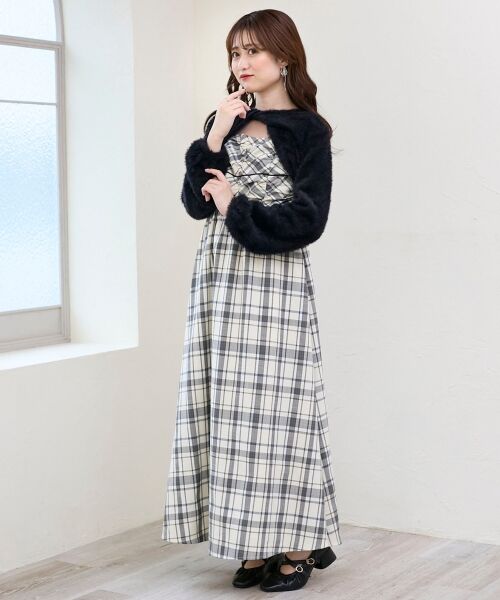 MAJESTIC LEGON / マジェスティックレゴン ミニ丈・ひざ丈ワンピース | シャギーボレロ×キャミワンピセット（ブラック柄）