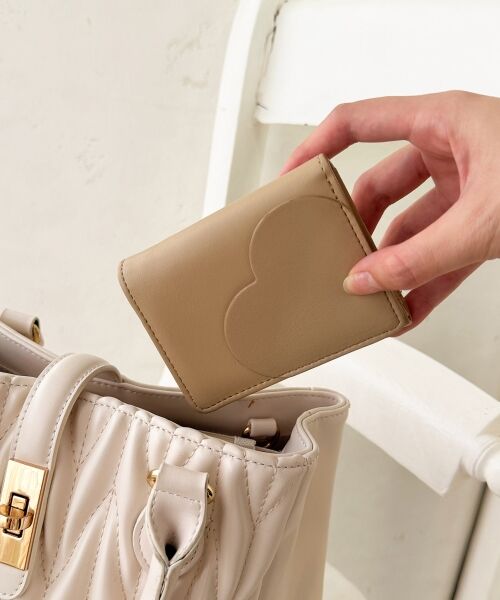 MAJESTIC LEGON / マジェスティックレゴン 財布・コインケース・マネークリップ | ハートモチーフミニウォレット（アイボリー）