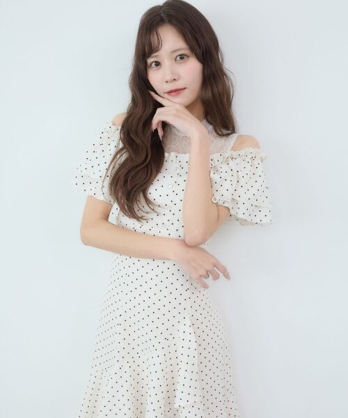 MAJESTIC LEGON / マジェスティックレゴン ミニ丈・ひざ丈ワンピース | ウエストきゅっとオフショルワンピ | 詳細7