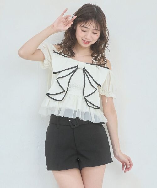 MAJESTIC LEGON / マジェスティックレゴン シャツ・ブラウス | キラキラチェーン付きリボンブラウス（アイボリー）