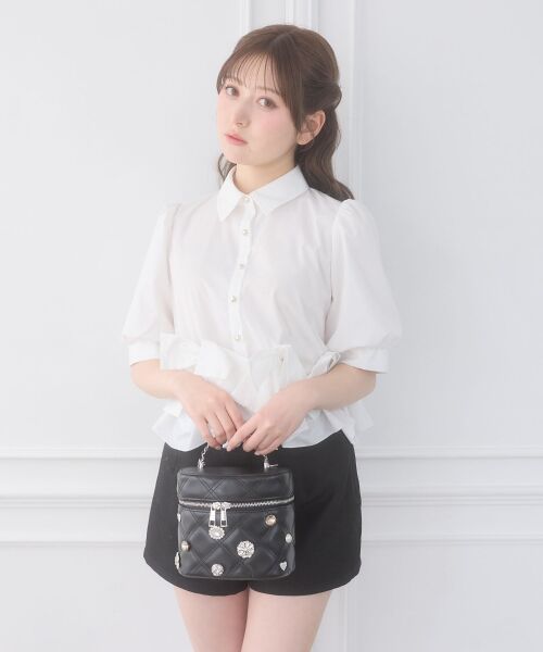 MAJESTIC LEGON / マジェスティックレゴン シャツ・ブラウス | リボンフリルペプラム半袖ブラウス（オフ）