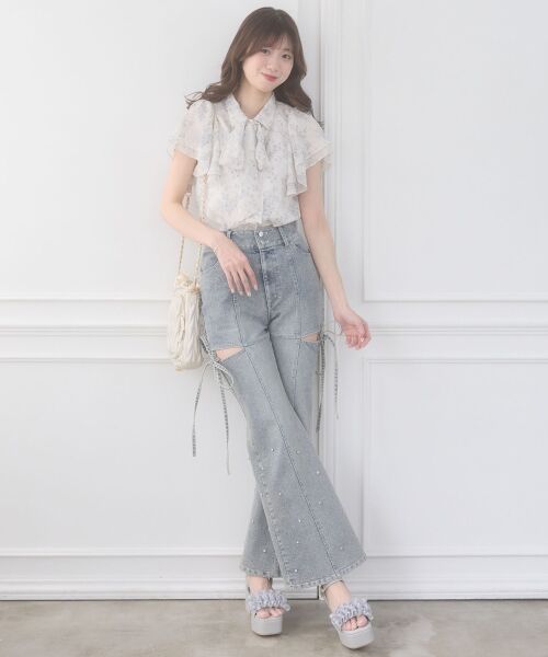 MAJESTIC LEGON / マジェスティックレゴン デニムパンツ | スリットビジューフレアデニムパンツ | 詳細9