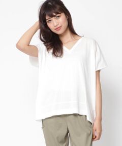 BOXシルエットVネックシンプルカットソー