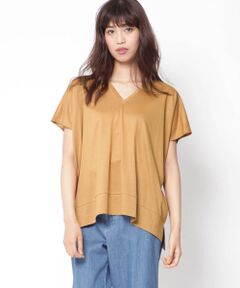 BOXシルエットVネックシンプルカットソー