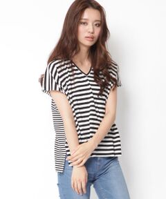 BOXシルエットVネックシンプルカットソー