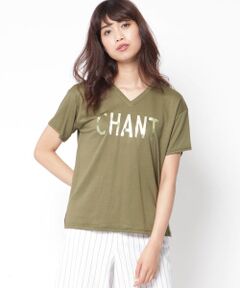 メタリックロゴプリントVネックTシャツ