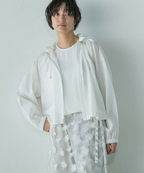 MAYSON GREY/メイソングレイ 叶えるフーディシャツブルゾン≪洗濯機で洗える≫ ホワイト M MAYSON GREY/メイソングレイ 叶えるフーディシャツブルゾン≪洗濯機で洗える≫ ホワイト M