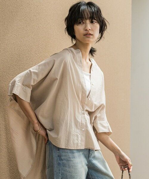 MAYSON GREY/メイソングレイ キャンブリックバックギャザー刺繍ブラウス≪手洗い可能≫ ベージュ M MAYSON GREY/メイソングレイ キャンブリックバックギャザー刺繍ブラウス≪手洗い可能≫ ベージュ M