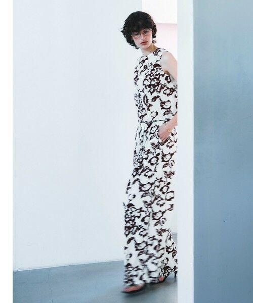 MAYSON GREY / メイソングレイ その他パンツ | フラワープリントリラックスタックワイドパンツ | 詳細4