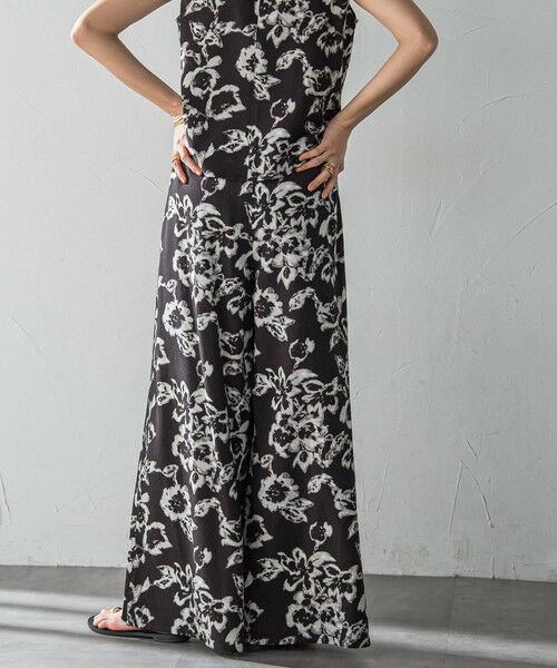 MAYSON GREY / メイソングレイ その他パンツ | フラワープリントリラックスタックワイドパンツ | 詳細17