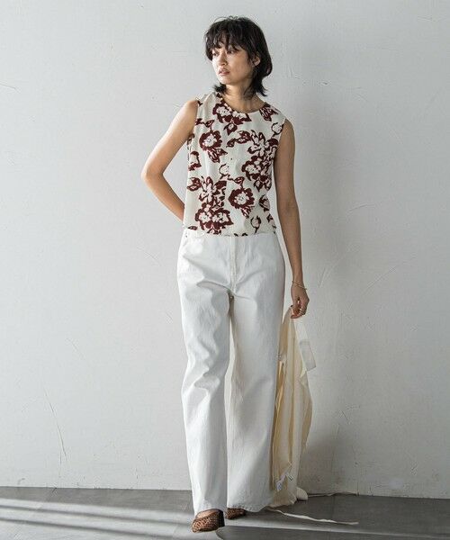 MAYSON GREY / メイソングレイ シャツ・ブラウス | フラワープリントノースリーブクロップドブラウス | 詳細4