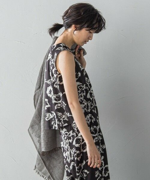 MAYSON GREY / メイソングレイ シャツ・ブラウス | フラワープリントノースリーブクロップドブラウス | 詳細19