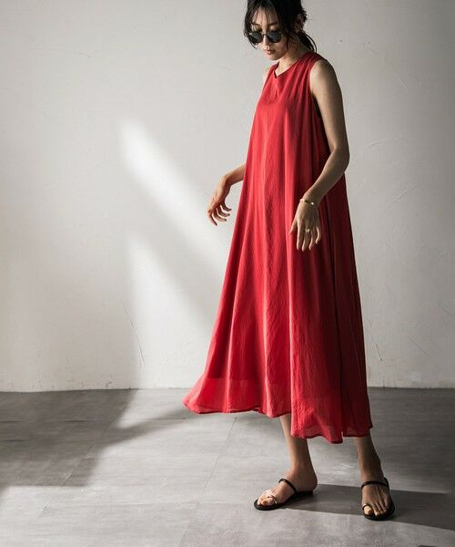 MAYSON GREY / メイソングレイ ロング・マキシ丈ワンピース | シアーラメステッチノースリーブワンピース≪手洗い可能≫ | 詳細5