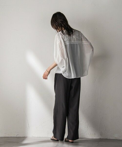 MAYSON GREY / メイソングレイ シャツ・ブラウス | ボタニカル刺繍ドルマンブラウス≪手洗い可能≫ | 詳細6
