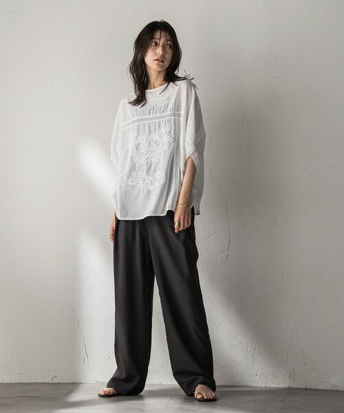 MAYSON GREY / メイソングレイ シャツ・ブラウス | ボタニカル刺繍ドルマンブラウス≪手洗い可能≫ | 詳細7