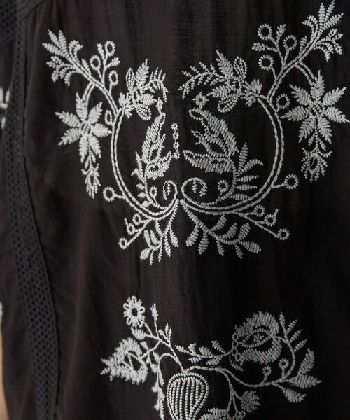 MAYSON GREY / メイソングレイ シャツ・ブラウス | ボタニカル刺繍ドルマンブラウス≪手洗い可能≫ | 詳細16