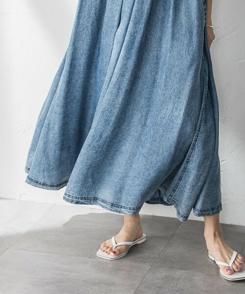 MAYSON GREY / メイソングレイ ロング・マキシ丈ワンピース | バイオシルクデニムタックフレアワンピース≪洗濯機で洗える≫ | 詳細5