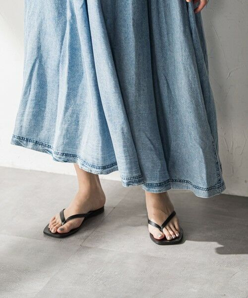 MAYSON GREY / メイソングレイ ロング・マキシ丈ワンピース | バイオシルクデニムタックフレアワンピース≪洗濯機で洗える≫ | 詳細13