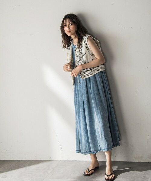 MAYSON GREY / メイソングレイ ロング・マキシ丈ワンピース | バイオシルクデニムタックフレアワンピース≪洗濯機で洗える≫ | 詳細16