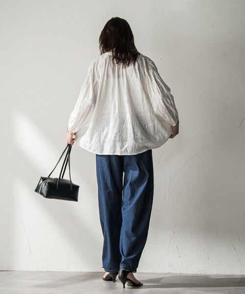 MAYSON GREY / メイソングレイ シャツ・ブラウス | ペイズリー柄総刺繍綿ボイルギャザーブラウス≪手洗い可能≫ | 詳細5