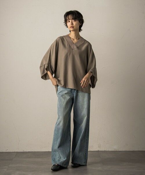 MAYSON GREY / メイソングレイ シャツ・ブラウス | タックワイドスリーブVネックドルマンブラウス≪手洗い可能≫ | 詳細14