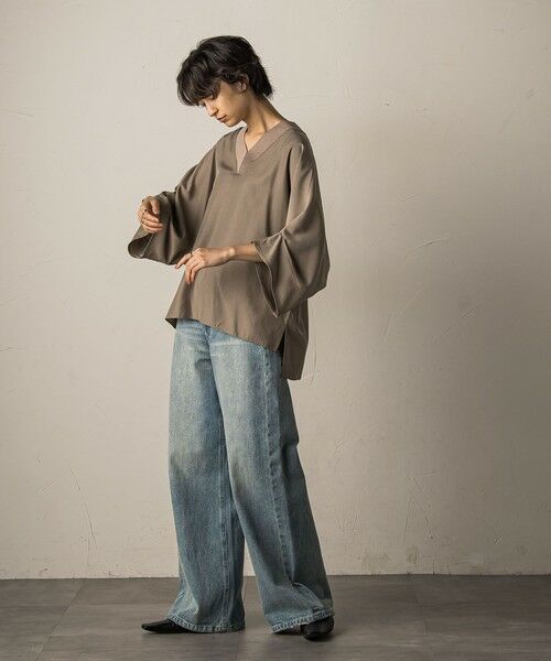 MAYSON GREY / メイソングレイ シャツ・ブラウス | タックワイドスリーブVネックドルマンブラウス≪手洗い可能≫ | 詳細15