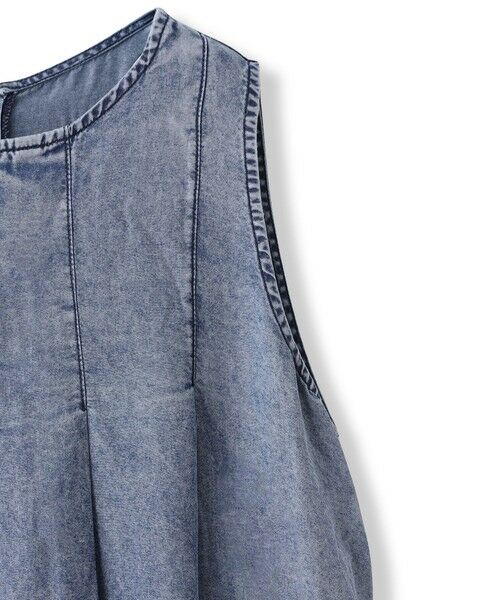 MAYSON GREY / メイソングレイ ロング・マキシ丈ワンピース | 揺れるデニムタックフレアワンピース≪洗濯機で洗える≫ | 詳細11