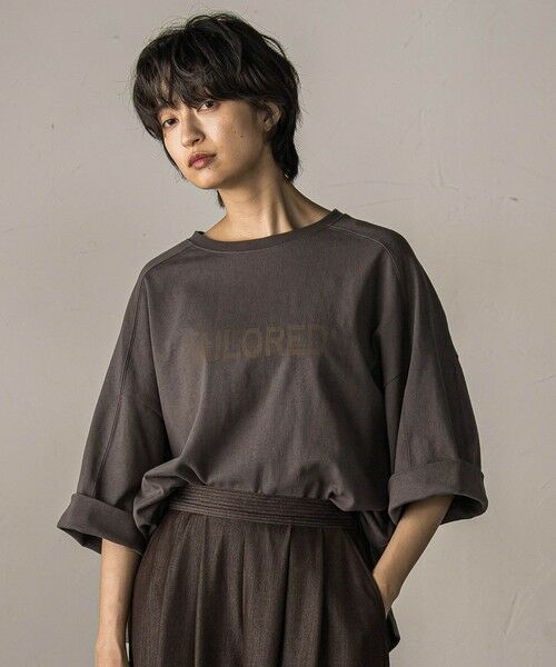 MAYSON GREY/メイソングレイ ワイドスリーブロゴプルオーバー≪手洗い可能≫ チャコールグレー M MAYSON GREY/メイソングレイ ワイドスリーブロゴプルオーバー≪手洗い可能≫ チャコールグレー M