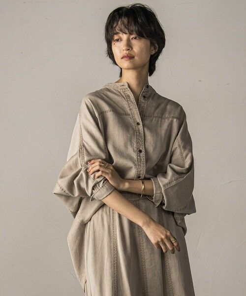 MAYSON GREY/メイソングレイ カラーデニムドルマンシャツ≪洗濯機で洗える≫ ベージュ M MAYSON GREY/メイソングレイ カラーデニムドルマンシャツ≪洗濯機で洗える≫ ベージュ M