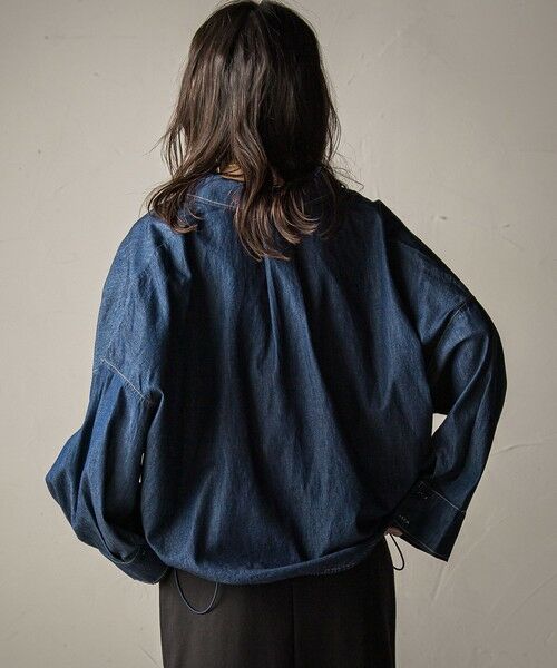 MAYSON GREY / メイソングレイ シャツ・ブラウス | 【WEB限定】ドロストクロップドデニムシャツ≪洗濯機で洗える≫ | 詳細13