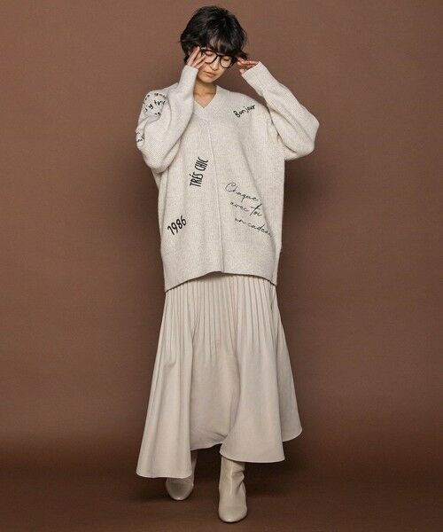 MAYSON GREY / メイソングレイ ニット・セーター | メッセージ刺繍Vネックニットプルオーバー≪手洗い可能≫ | 詳細6