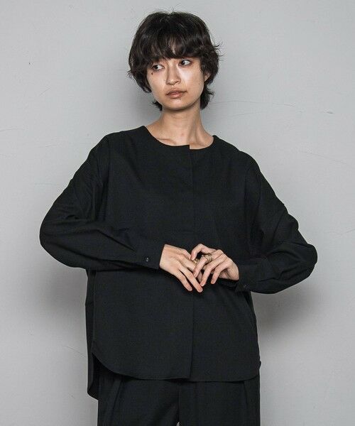 MAYSON GREY/メイソングレイ 【一瞬で楽とキレイを叶える】裏起毛2WAYネックブラウス≪手洗い可能≫ ブラック M MAYSON GREY/メイソングレイ 【一瞬で楽とキレイを叶える】裏起毛2WAYネックブラウス≪手洗い可能≫ ブラック M