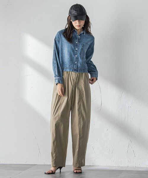 MAYSON GREY / メイソングレイ シャツ・ブラウス | ラウンドヘムデニムクロップドシャツ | 詳細11