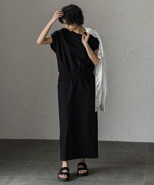 MAYSON GREY / メイソングレイ ロング・マキシ丈ワンピース | カーブヘムプルオーバースカートセットアップ | 詳細1