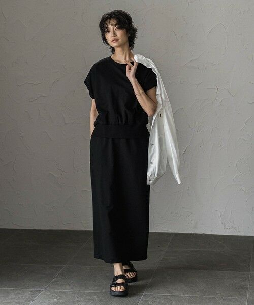 MAYSON GREY / メイソングレイ ロング・マキシ丈ワンピース | カーブヘムプルオーバースカートセットアップ | 詳細3