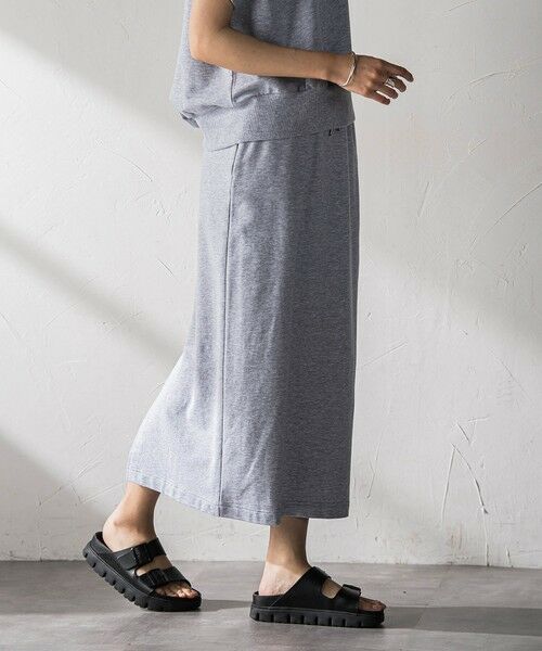 MAYSON GREY / メイソングレイ ロング・マキシ丈ワンピース | カーブヘムプルオーバースカートセットアップ | 詳細20