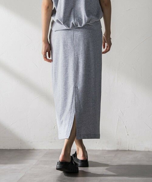 MAYSON GREY / メイソングレイ ロング・マキシ丈ワンピース | カーブヘムプルオーバースカートセットアップ | 詳細21