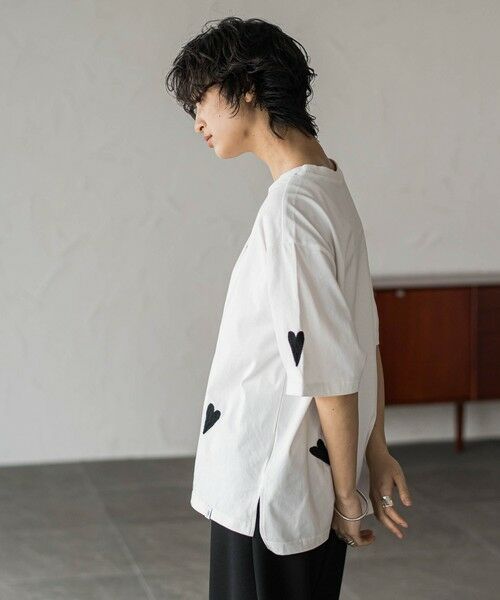 MAYSON GREY / メイソングレイ カットソー | 【40周年限定】LOVE刺繍ルーズTシャツ | 詳細2