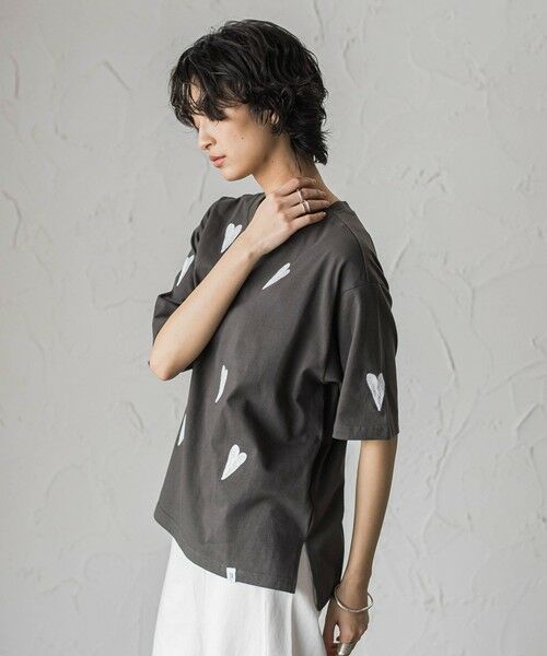 MAYSON GREY / メイソングレイ カットソー | 【40周年限定】LOVE刺繍ルーズTシャツ | 詳細13