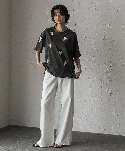 MAYSON GREY / メイソングレイ カットソー | 【40周年限定】LOVE刺繍ルーズTシャツ | 詳細15