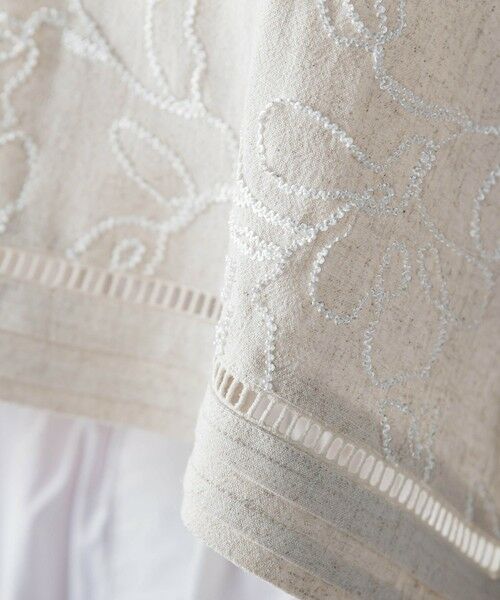 MAYSON GREY / メイソングレイ ダウンジャケット・ベスト | ボタニカル刺繍サイドリボンショートベスト | 詳細7